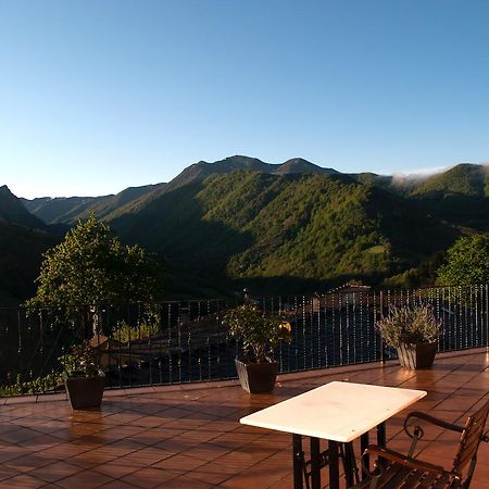 Hotel El Mirador De Fuentes Del Narcea Moncó Exterior foto