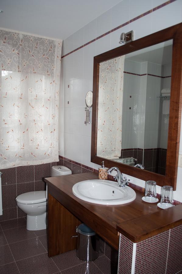 Hotel El Mirador De Fuentes Del Narcea Moncó Habitación foto